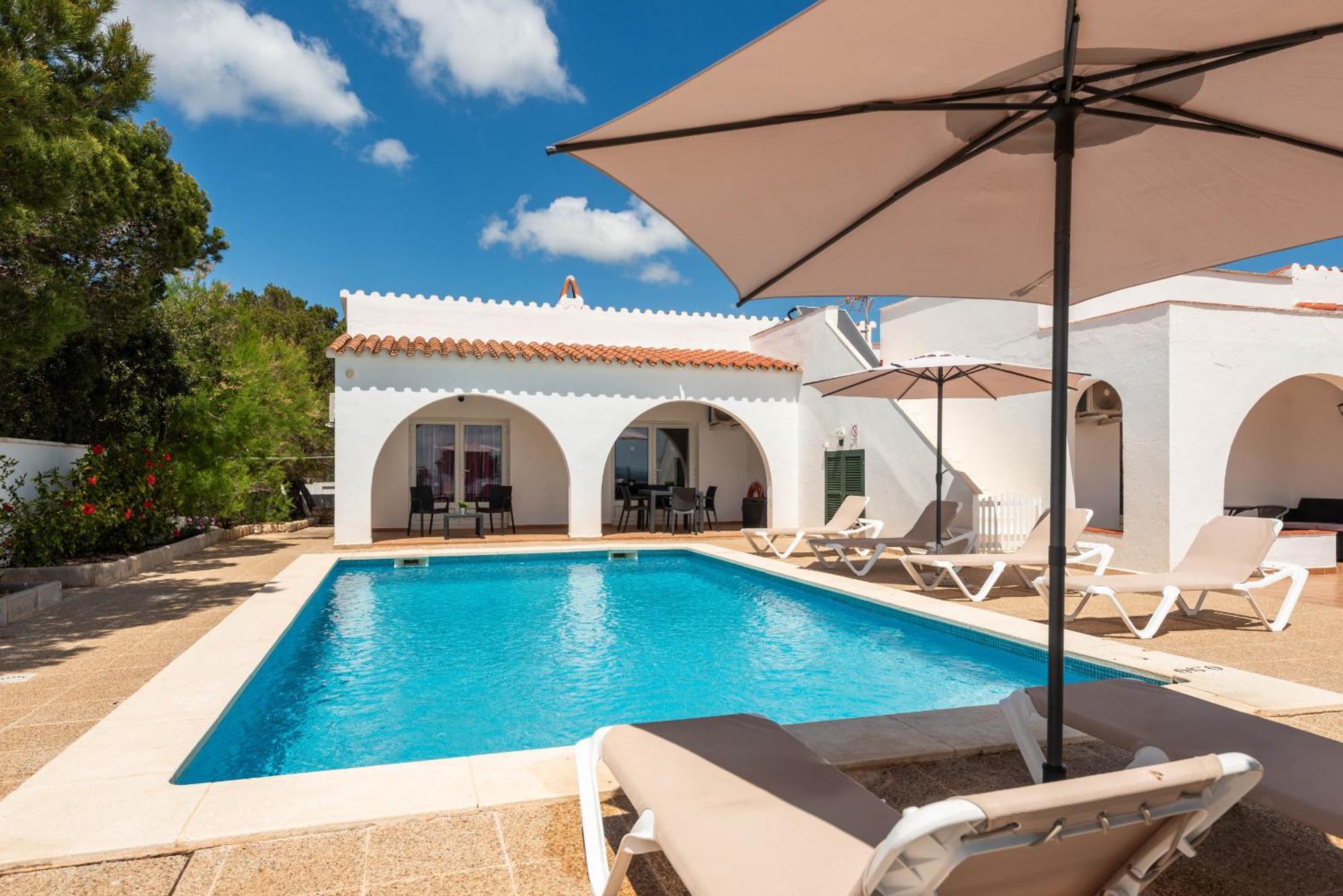 Villa Panorama Cala En Porter  Room photo