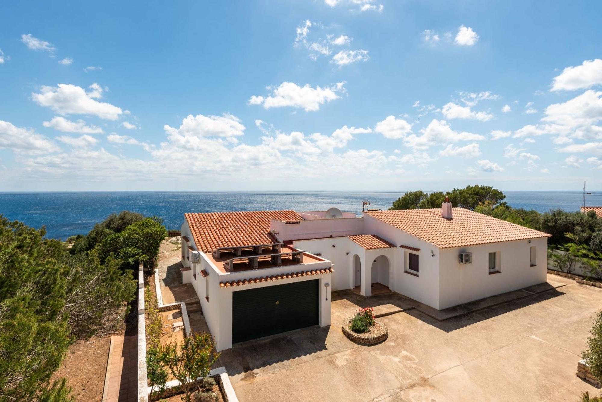 Villa Panorama Cala En Porter  Room photo