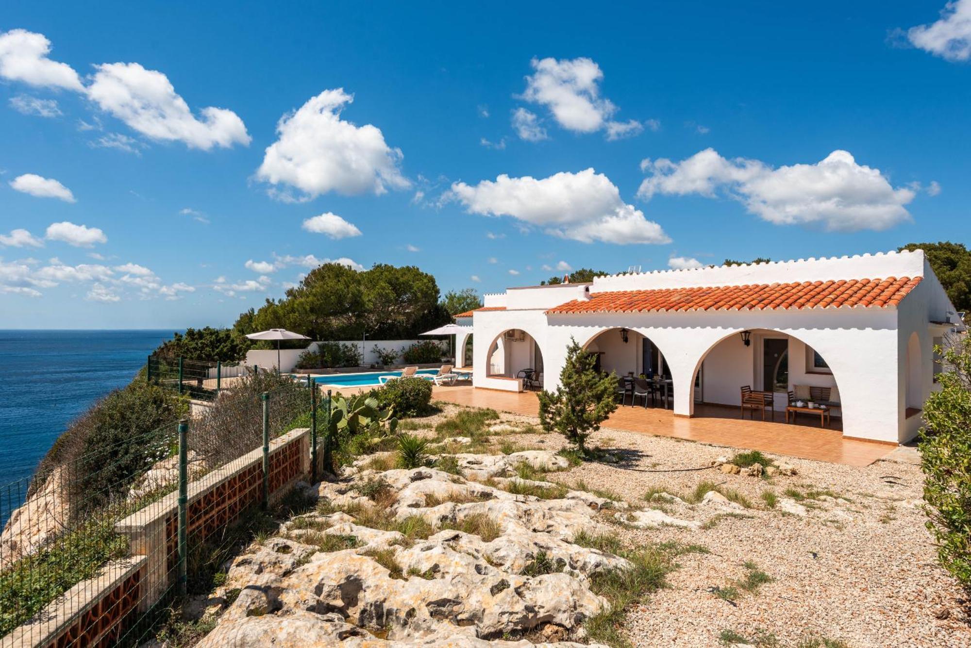 Villa Panorama Cala En Porter  Room photo